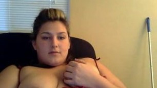Chubby chick sucks toy on webcam