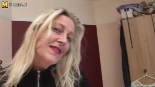 Kinky British housewife mom working her pussy