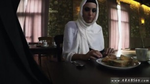 Arab Fucks White Girl Hungry Woman Gets Food And Fuck