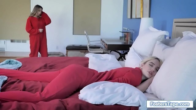 Couple fuck stepdaughter for Christmas