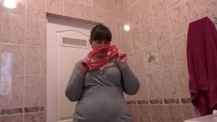 Girlfriend's panties aroused a mature bbw&period; Homemade unusual fetish masturbation and panty sniffing&period; Amateur from chubby milf and close-up&period;